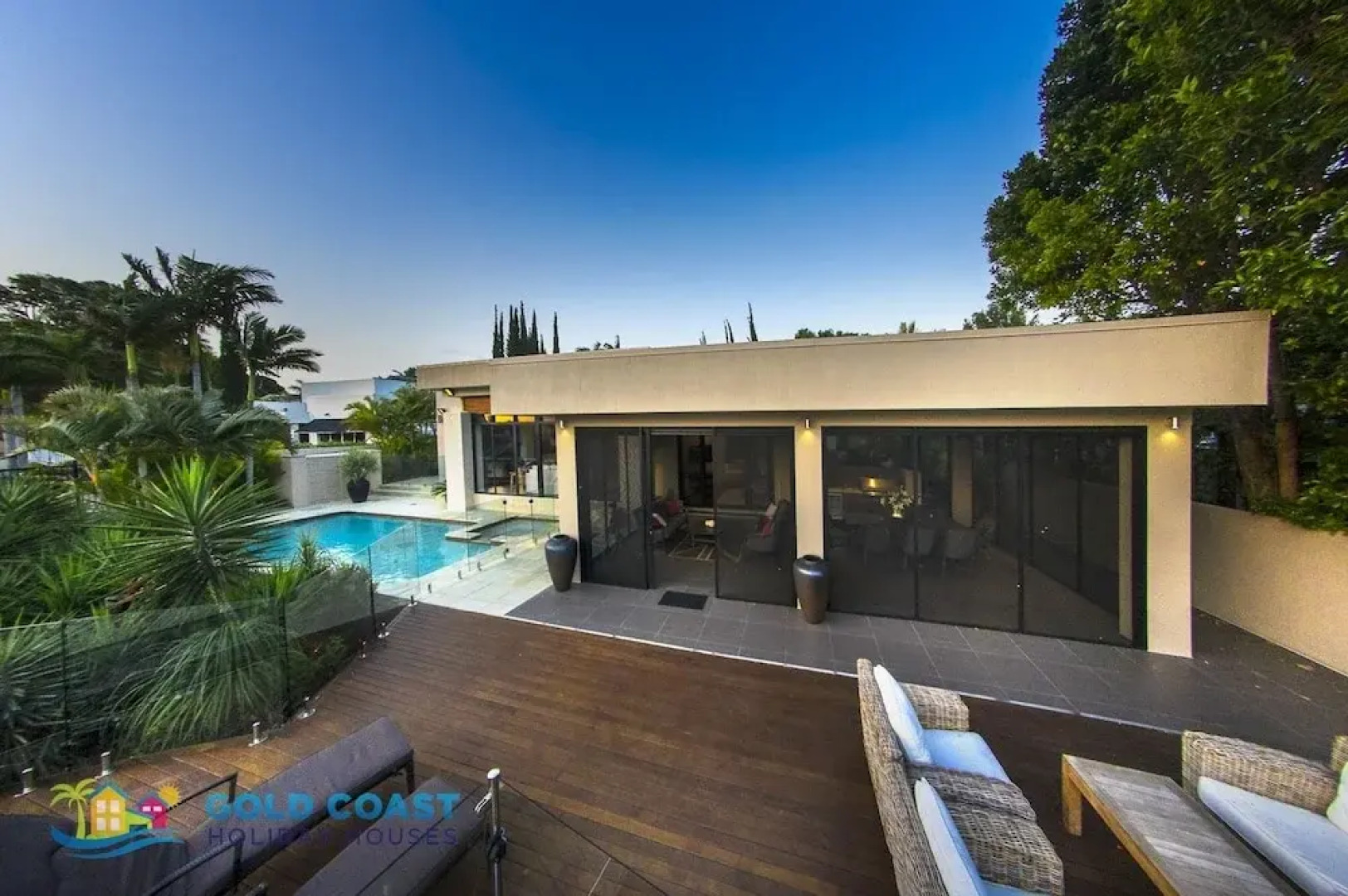 Grandeur on Bay Three