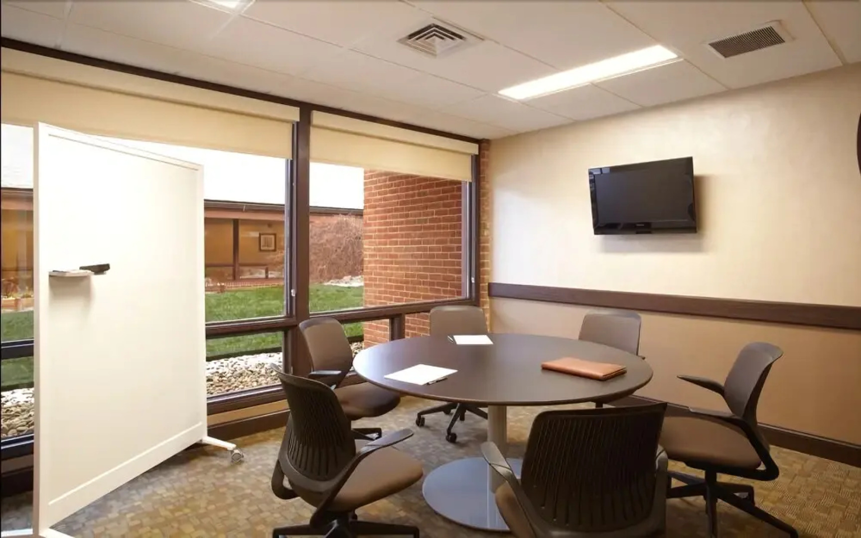 Chubb Hotel & Conference Center