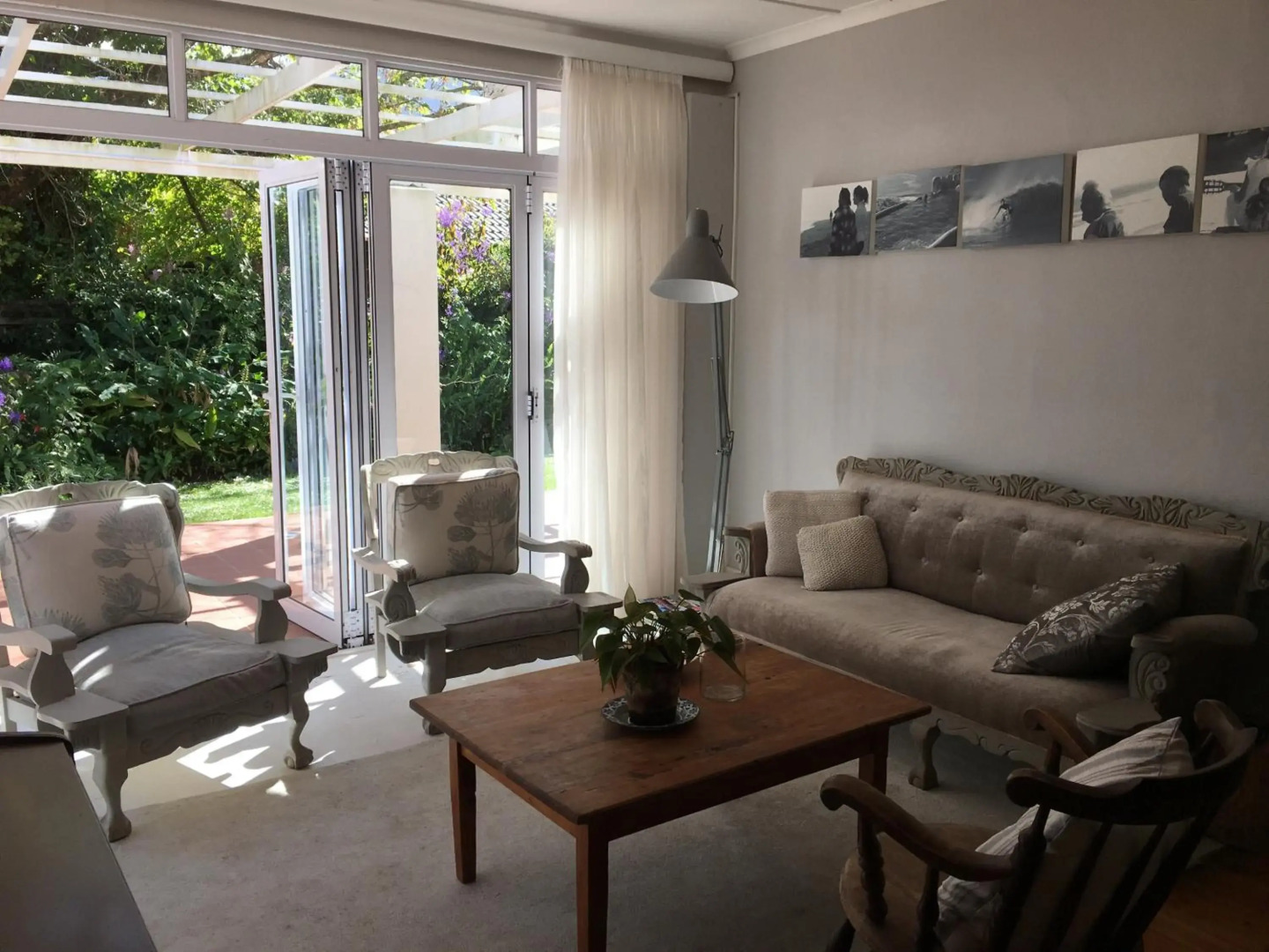 Sarah's Place- Manor House