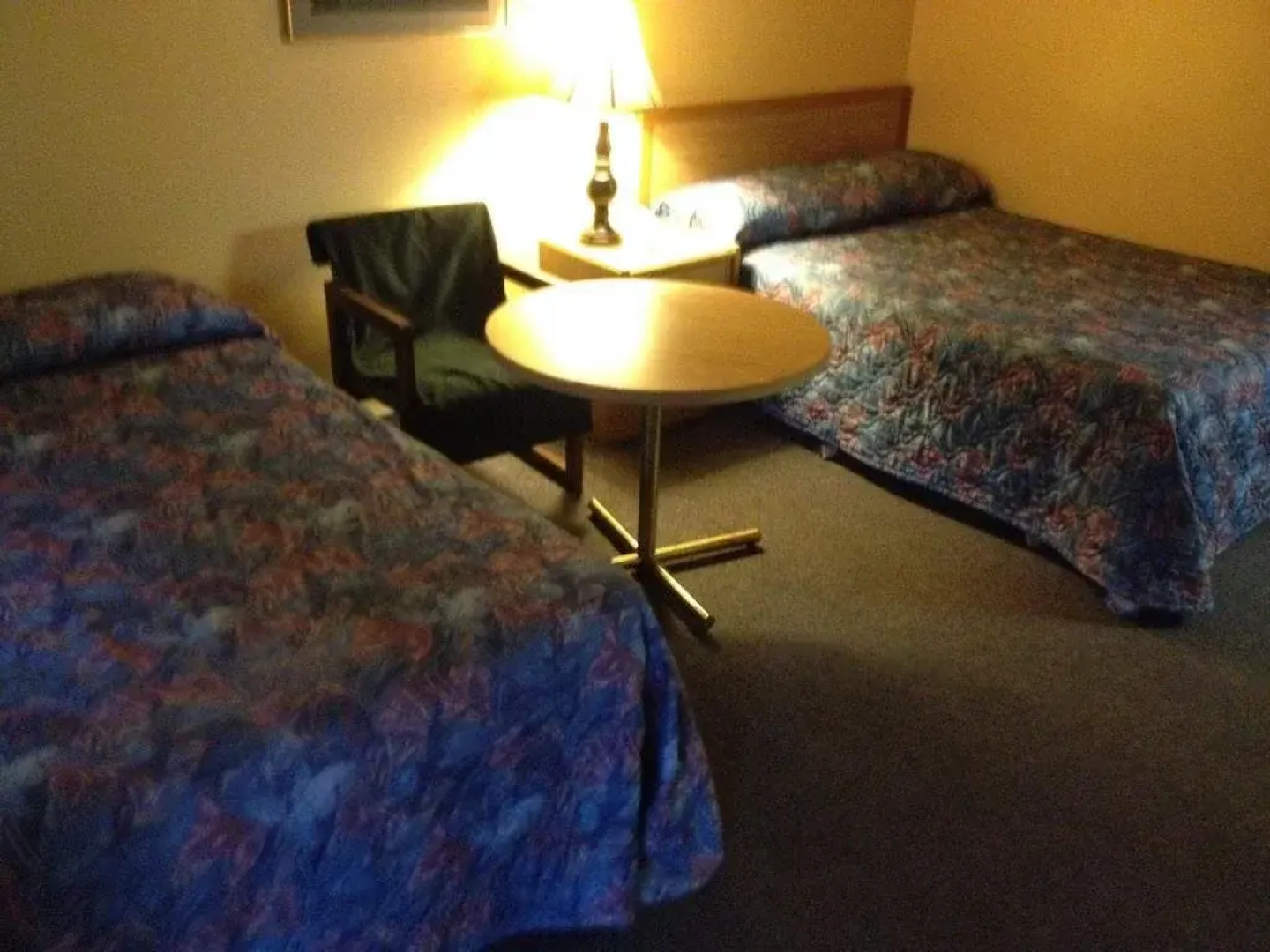 Airport Motel