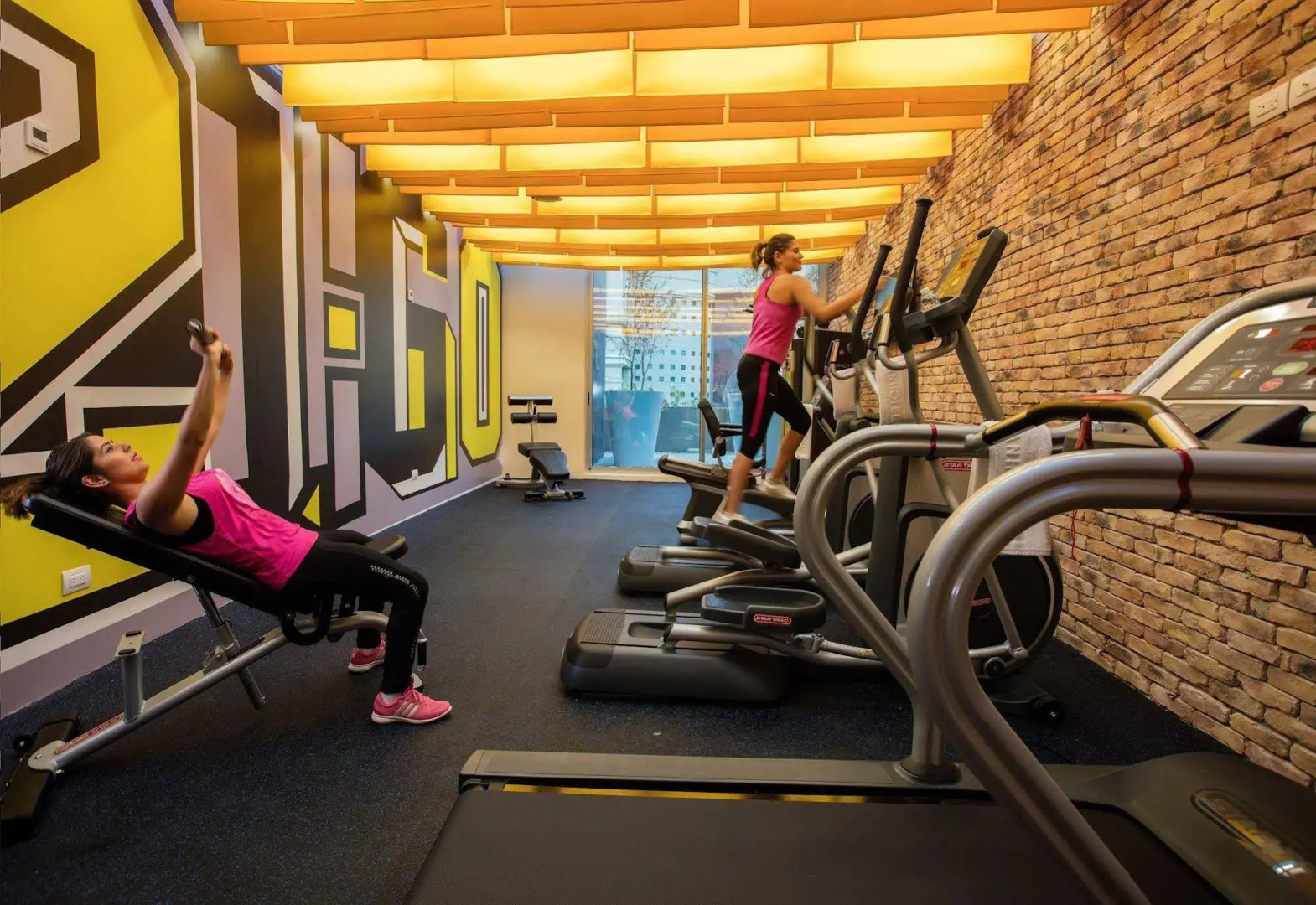 Krystal Urban Guadalajara