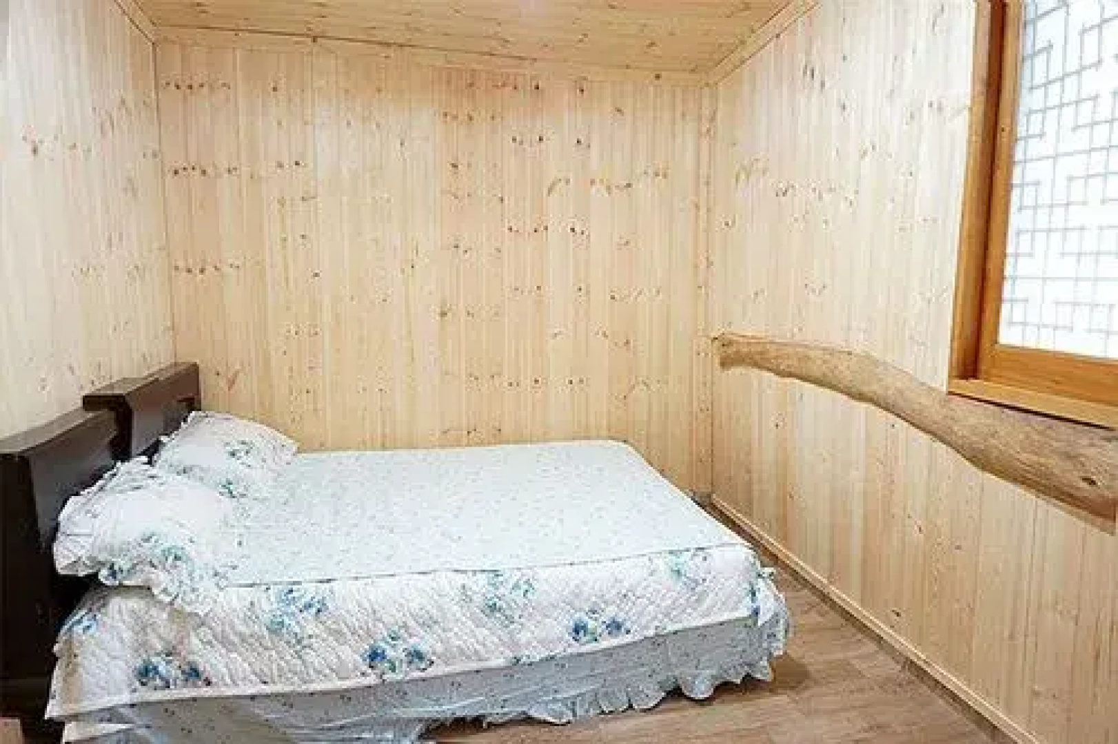 Yangsan Sound of Mountain & Sea Pension