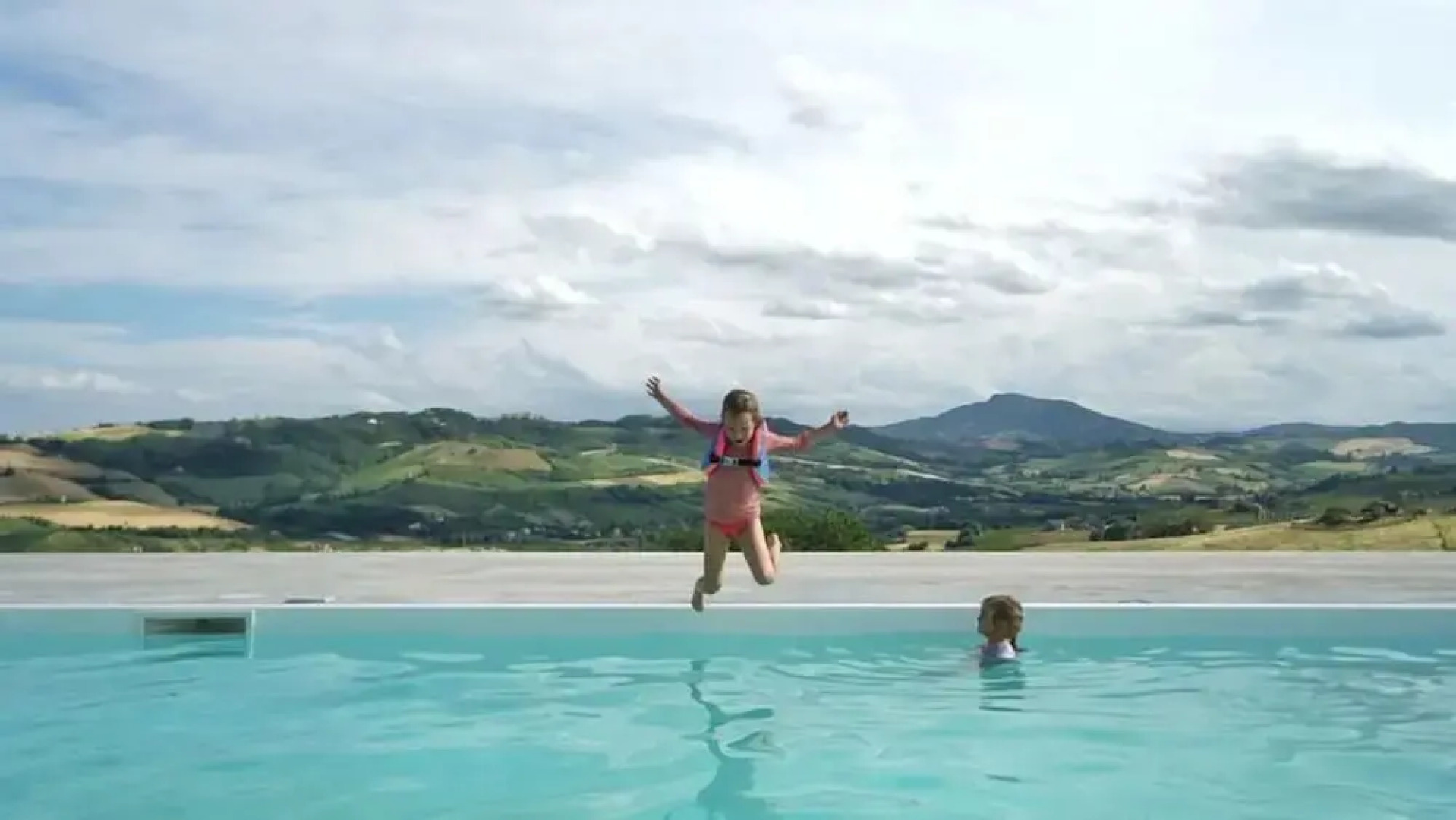 Glamping at an Agriturismo in the Vineyard