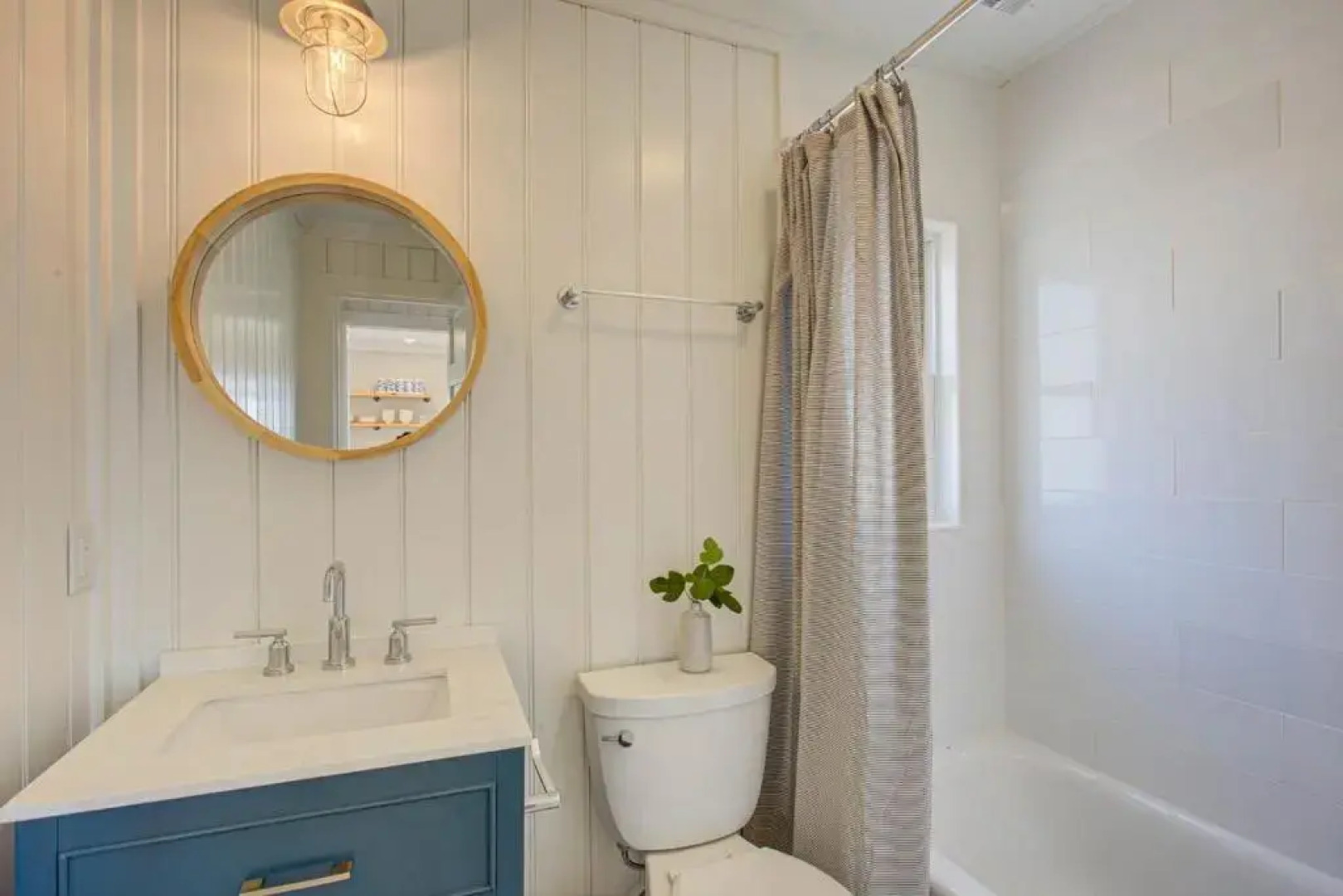 4065 Downwinder Oceanfront