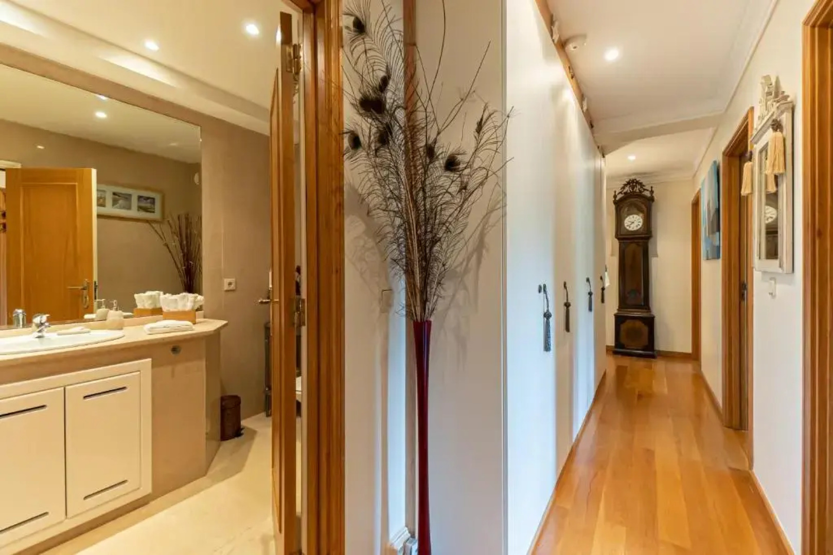 Exclusive Luxury4you – Beachfront Boutique Penthouse Apt!