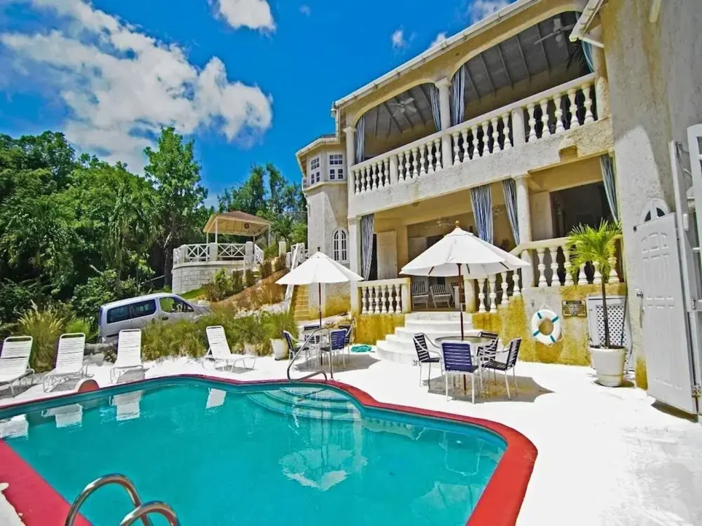 Sea Symphony Barbados - 6 B R Beachfront Villa w Staff