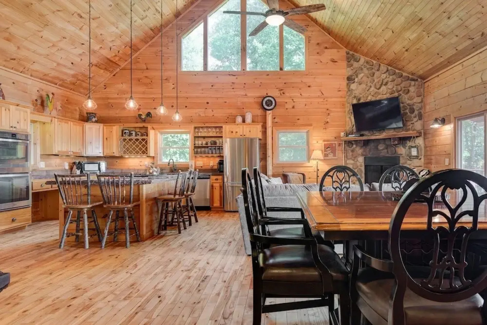 Daze Off - 4 Br Cabin