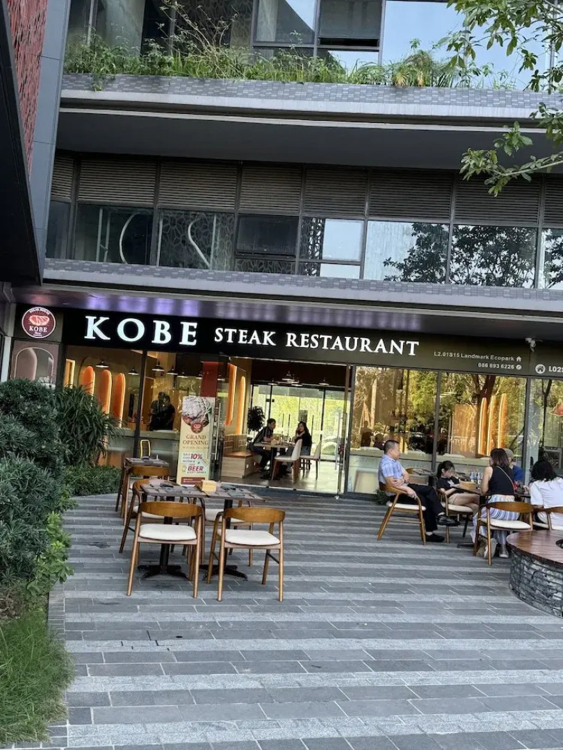 Landmark Ecopark by Emily in Town