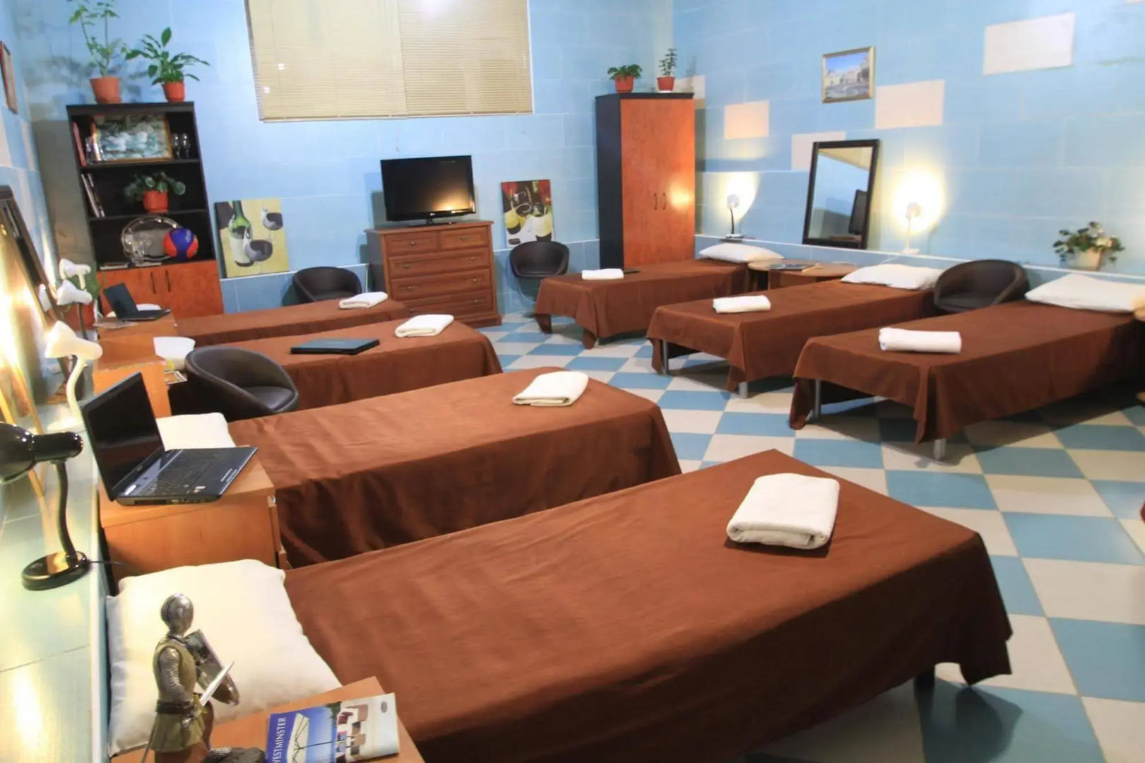 Хостел Корона