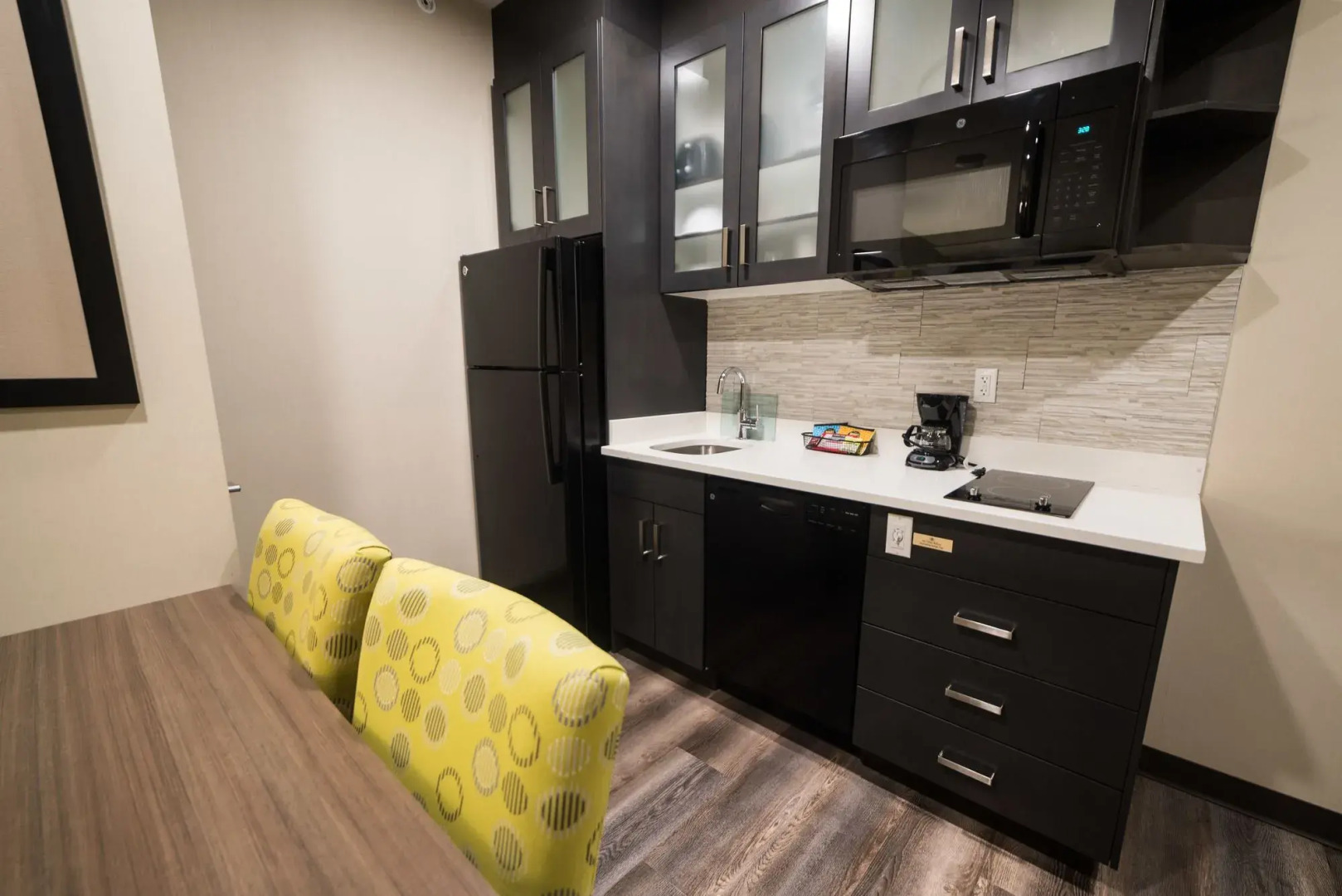 Candlewood Suites West Edmonton - Mall Area by IHG