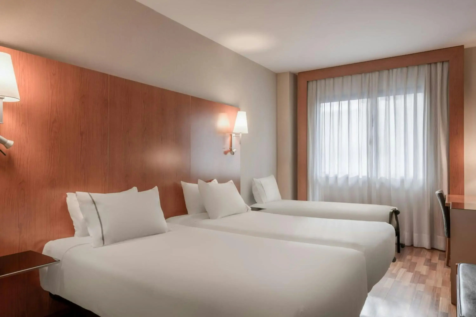 AC Hotel León San Antonio by Marriott