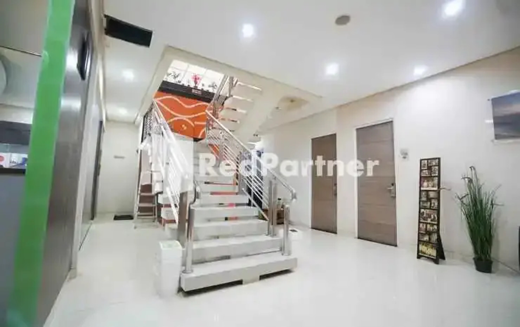 Tirta Mansion Premier