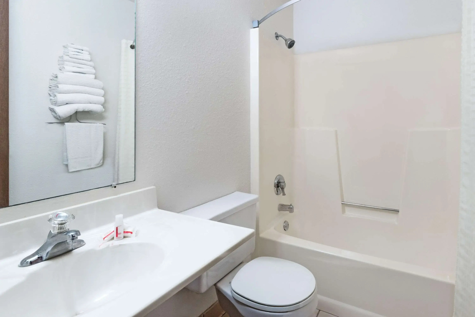 Super 8 By Wyndham Murdo