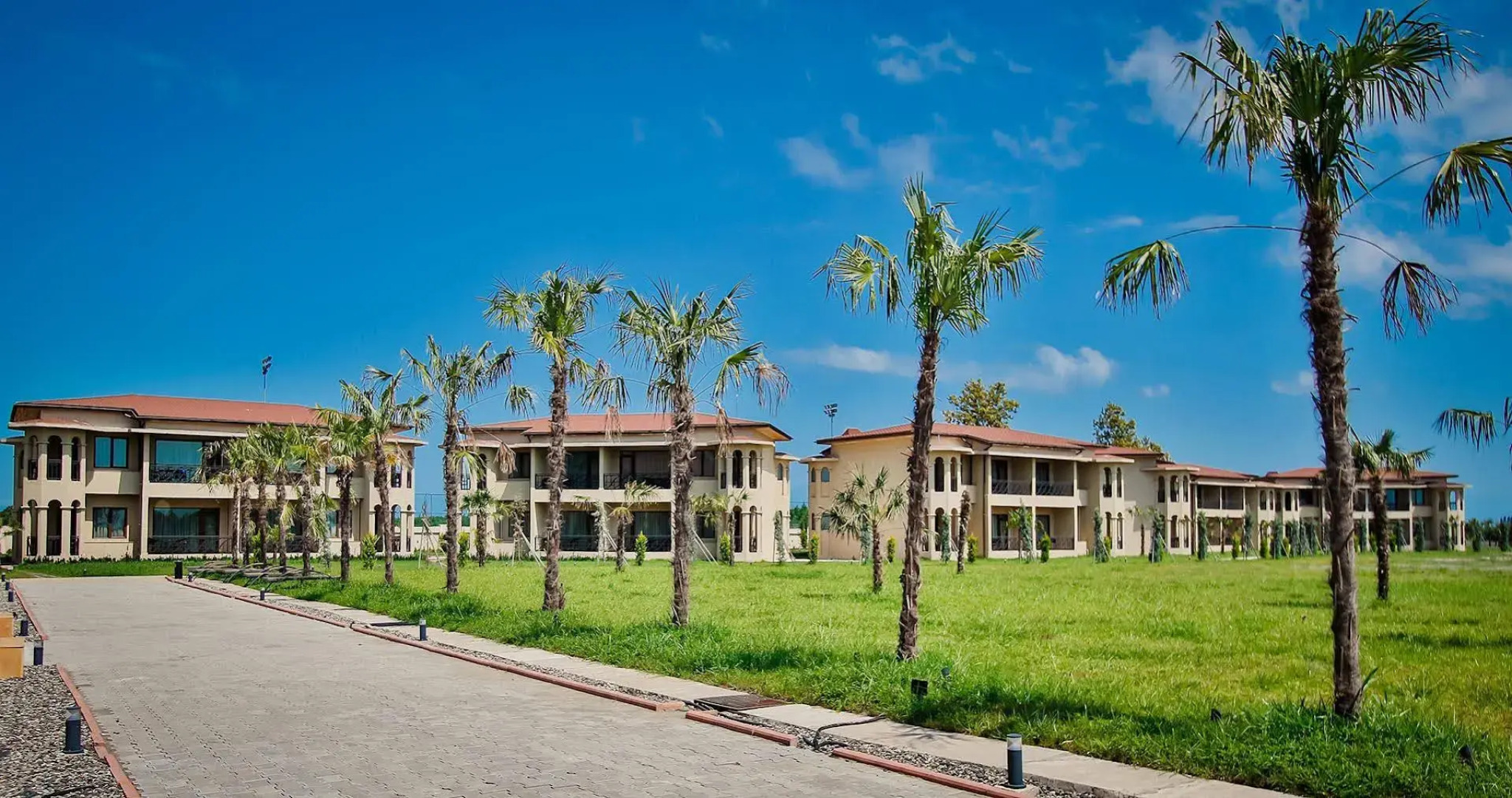 Pratap's Signature Hotel-Resort&Spa