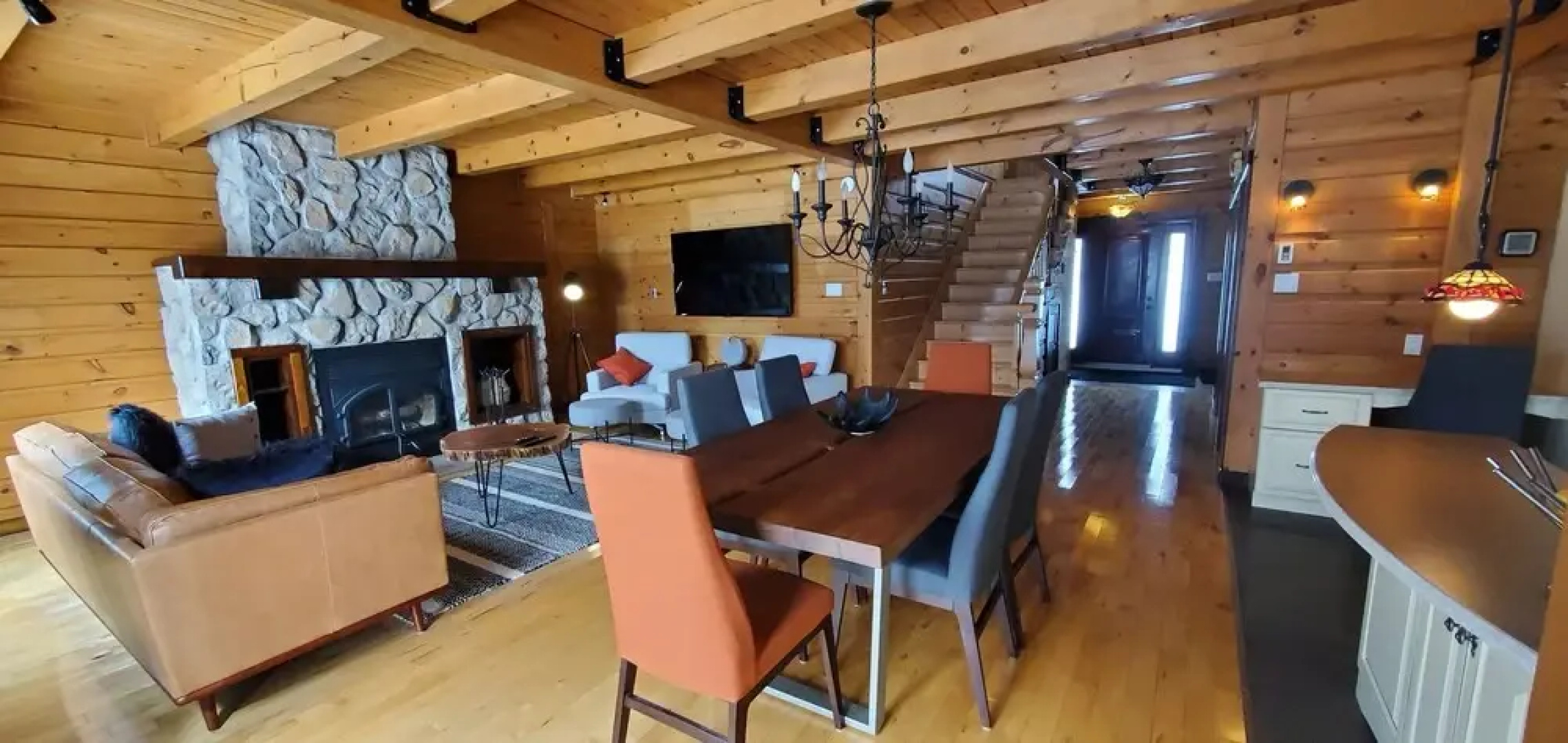 Chalet Grandes-piles St-maurice, Quai Privé