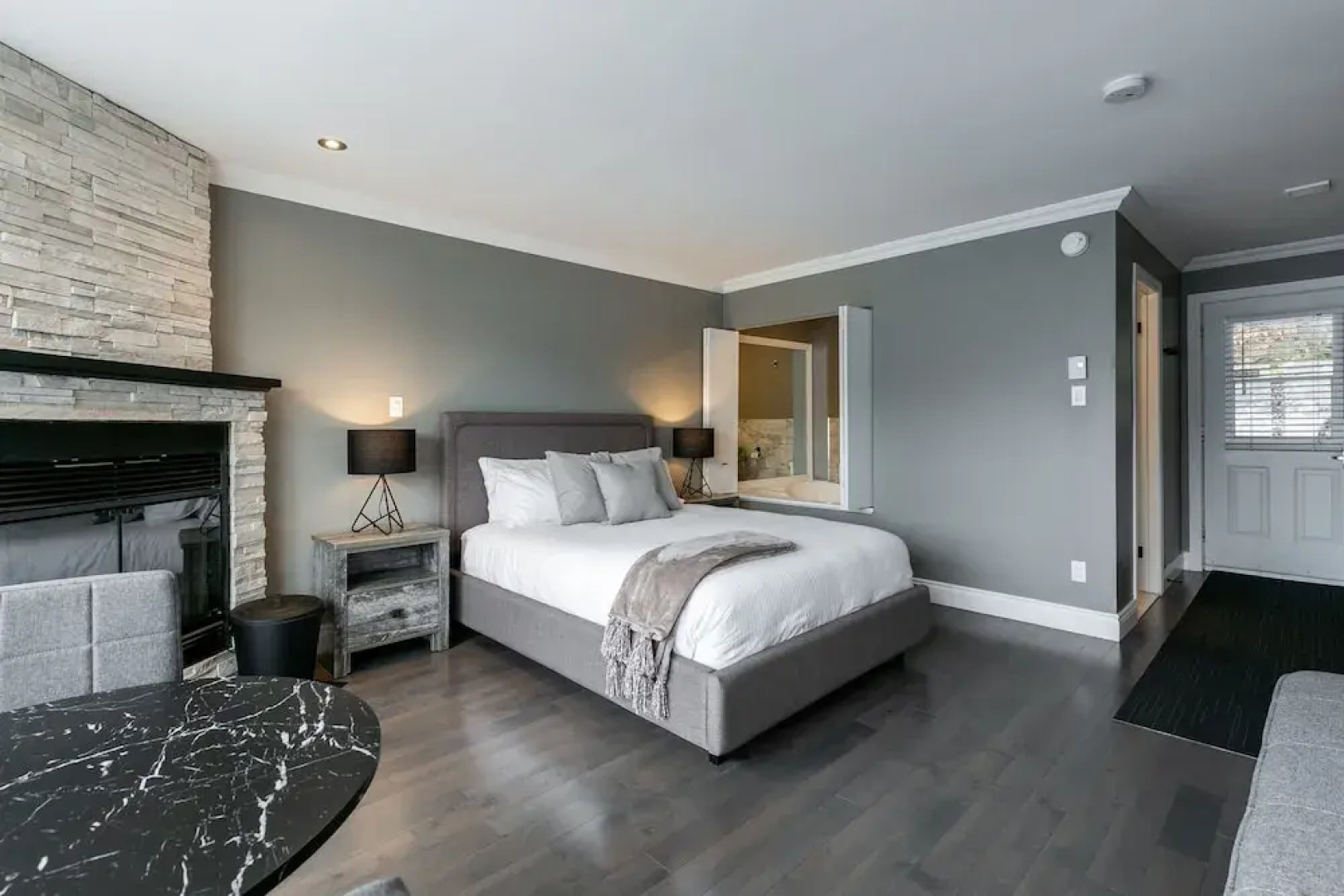 Les Lofts du Lac des Sables 3 by KASANIA