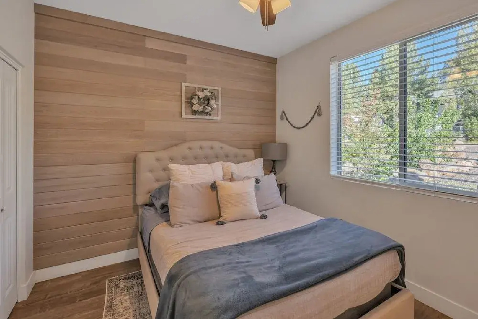 Place In The Pines 3 Bedroom Cabin by Redawning