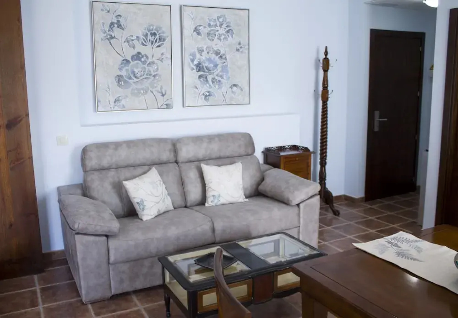 Alojamientos Victoria S.L.