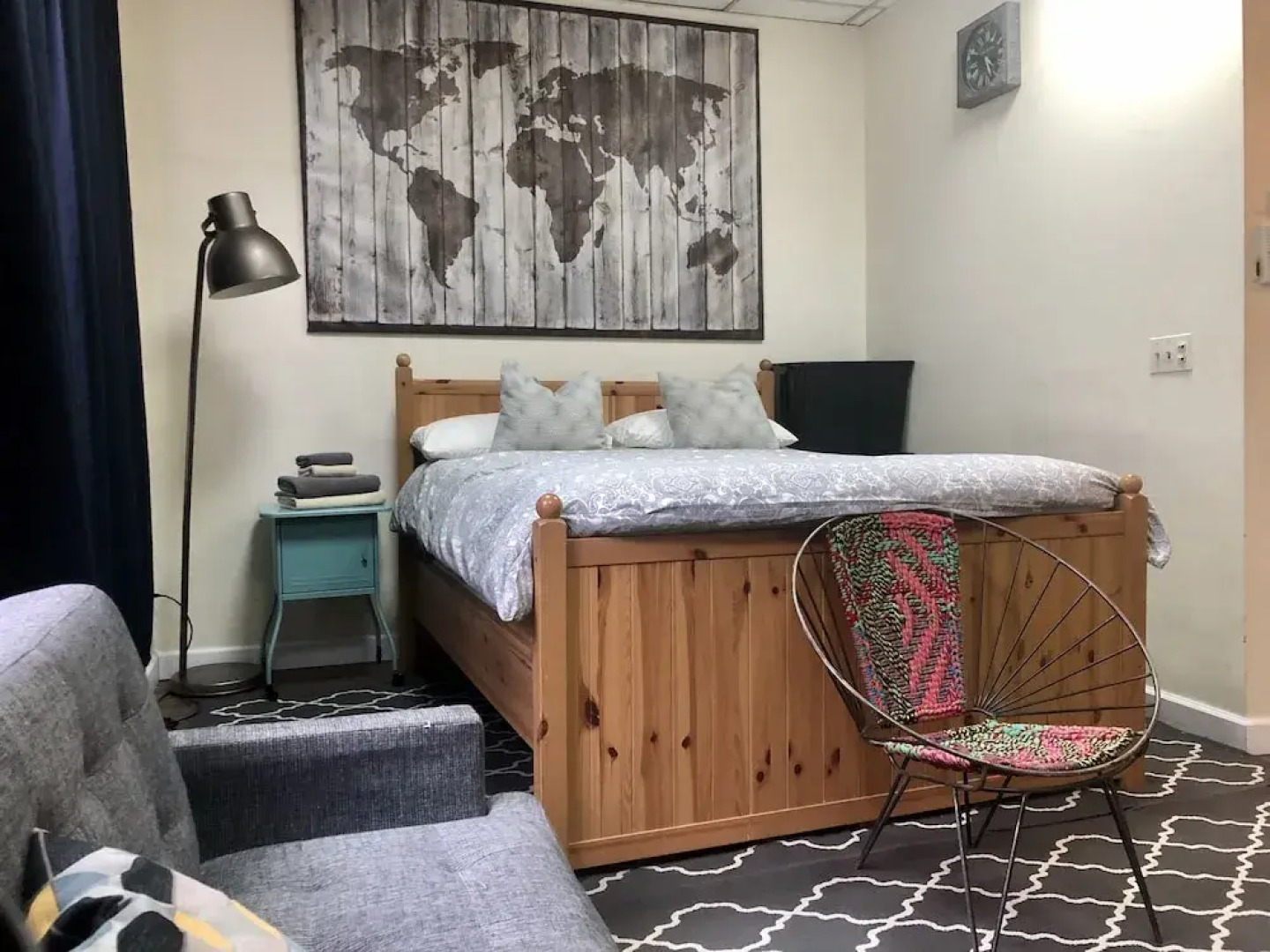 Bryant Park Studio Apartment next to Times Square