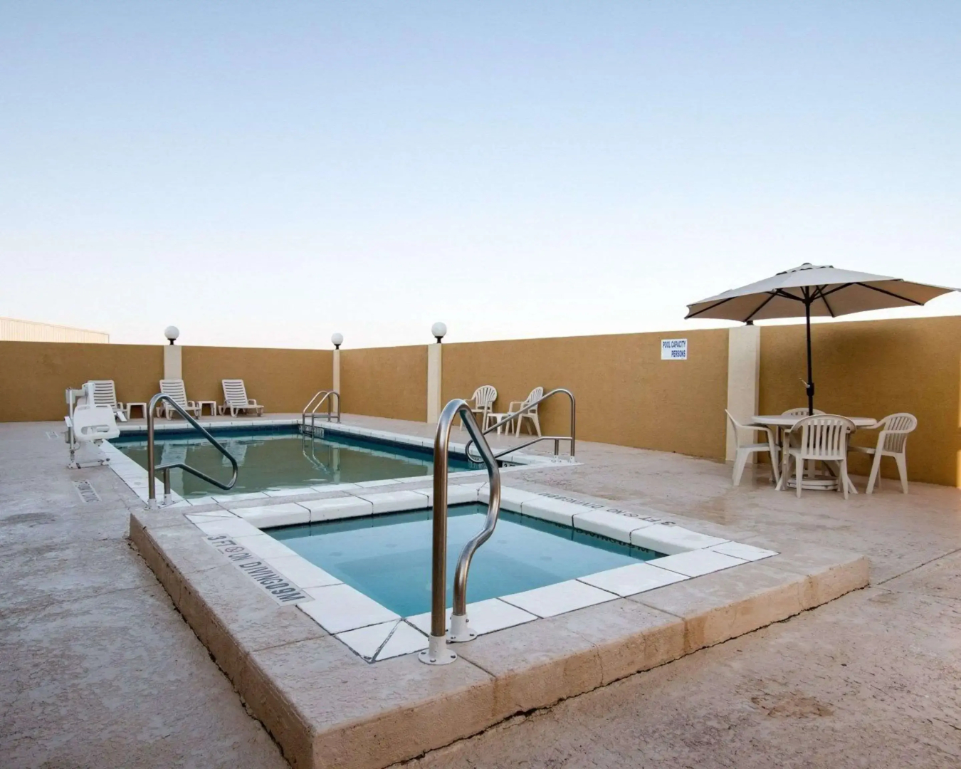 Comfort Suites San Angelo near University
