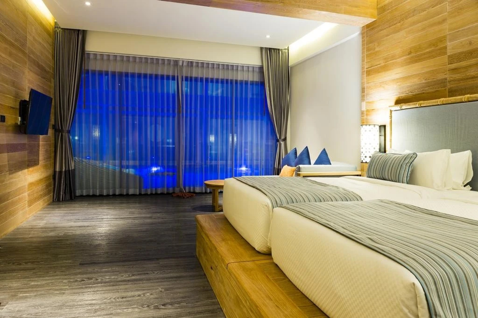 Akira Lipe Resort