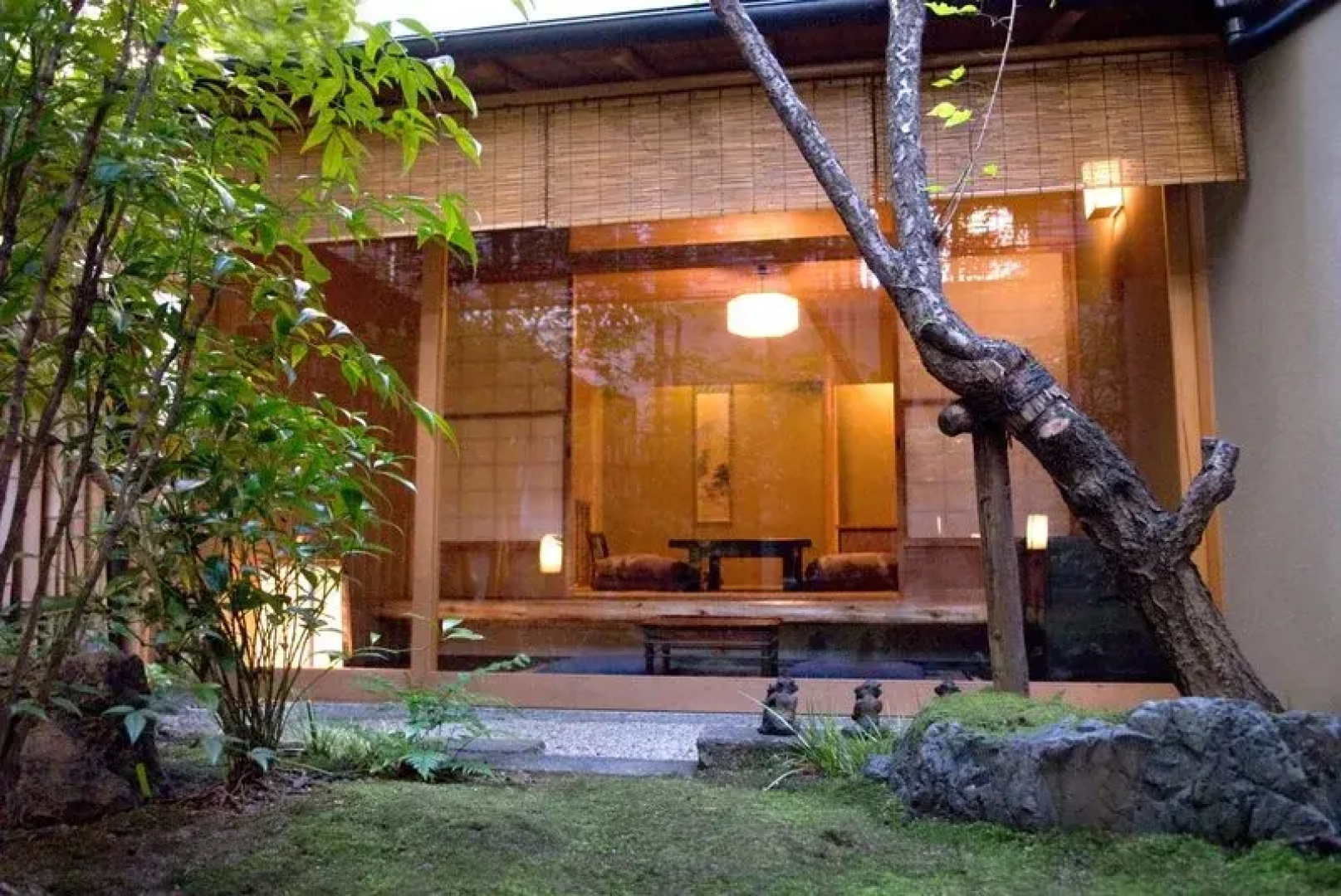 Kanamean Nishitomiya Ryokan