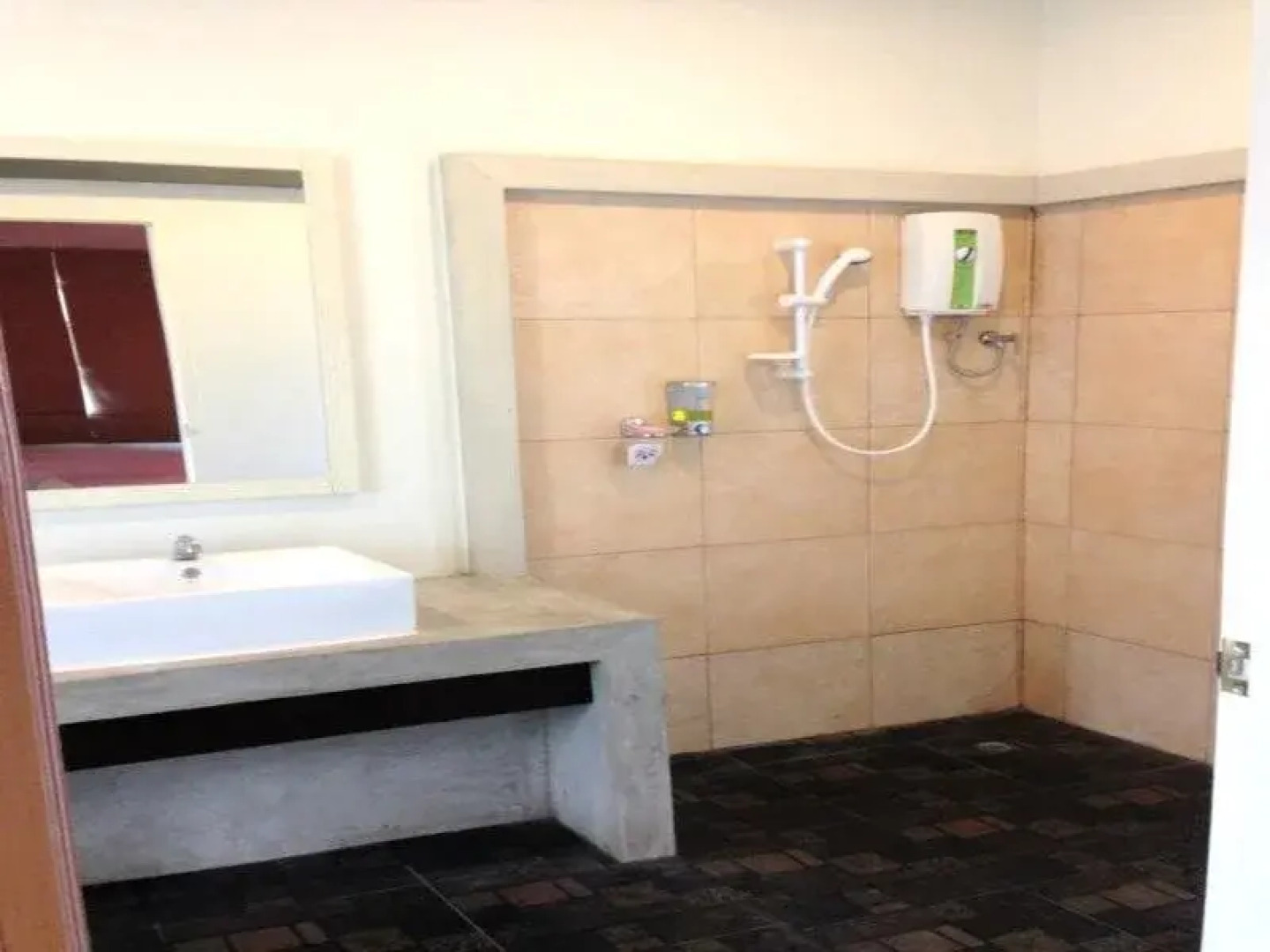 Saabpaiboon Grand Resort