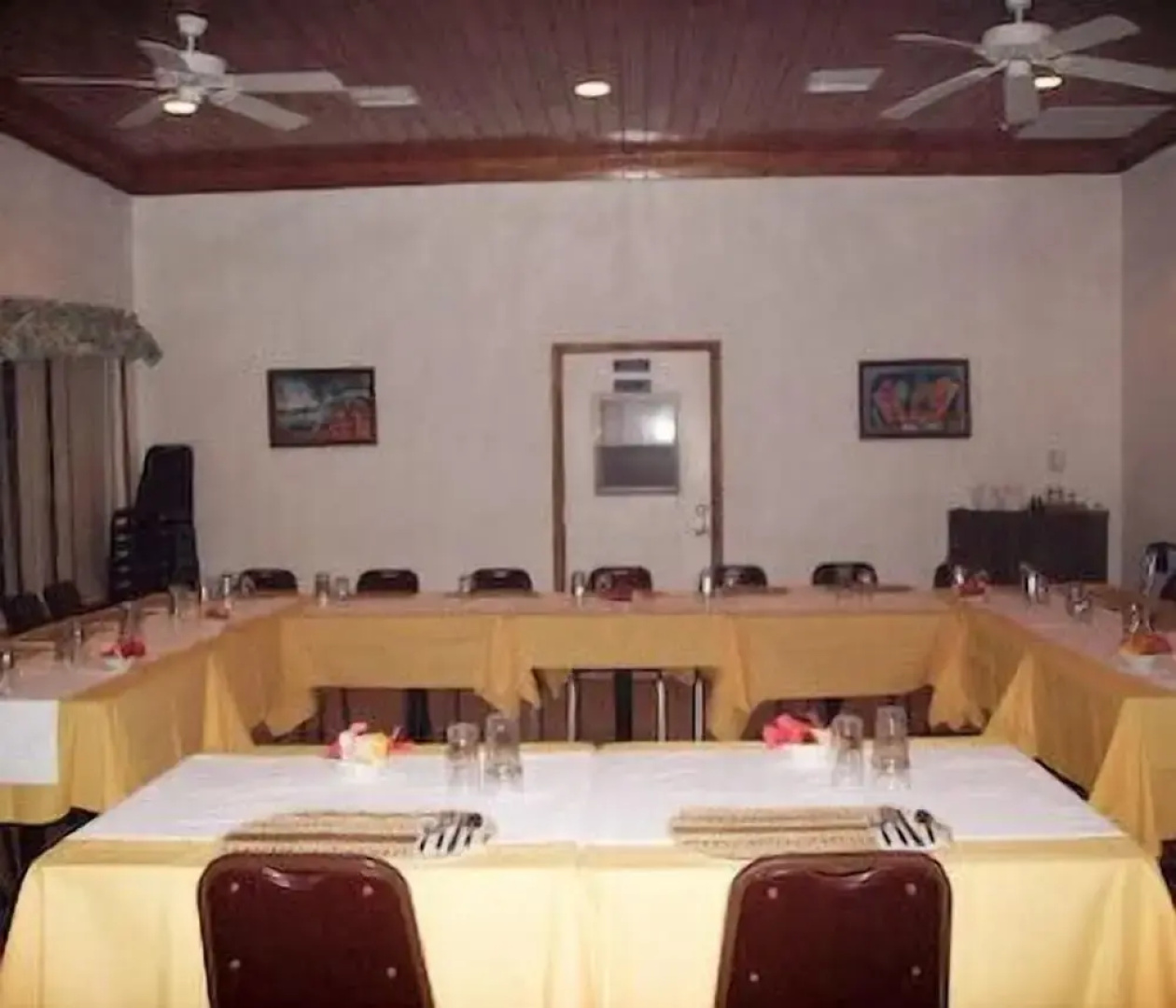 Surfers Manor
