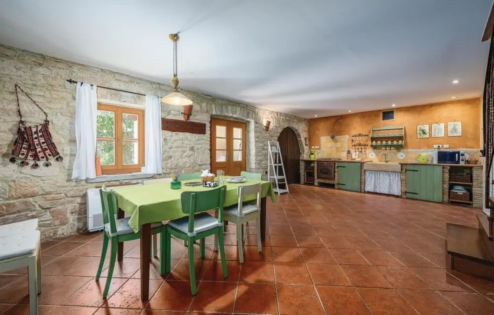 Beautiful Home in Svetvincenat With Wifi and 2 Bedrooms