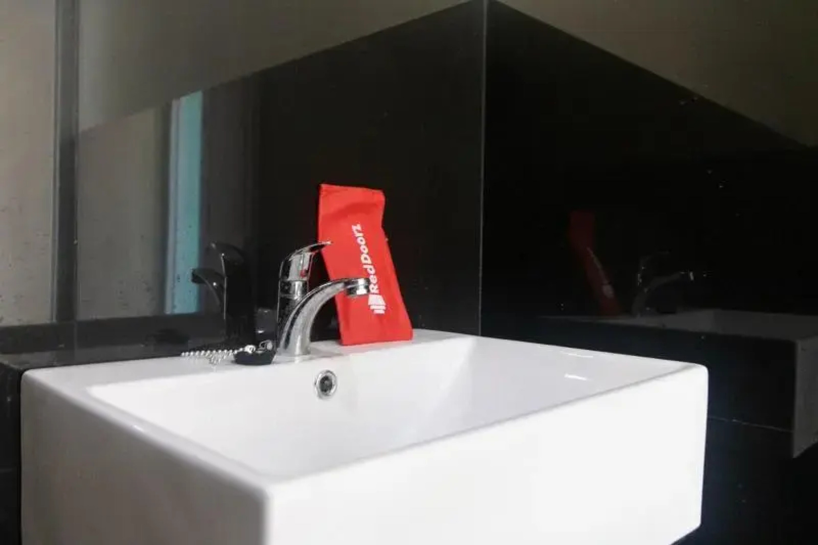 Formerly RedDoorz Plus Kantor Bupati Banyuwangi