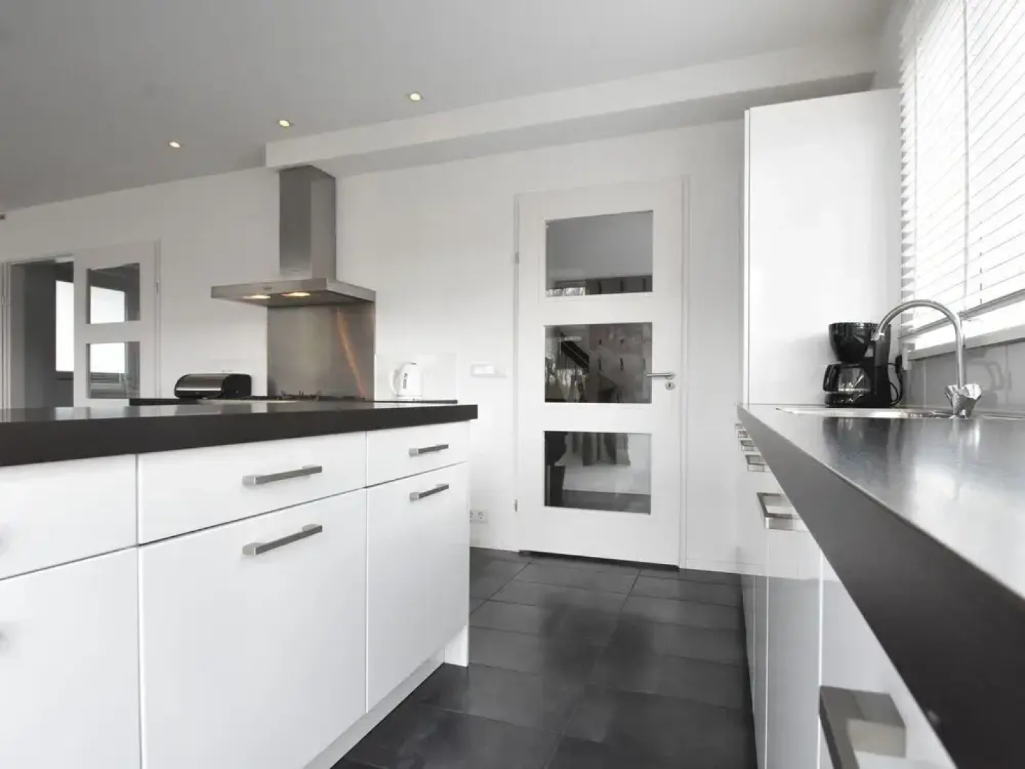 Modern Villa with Jacuzzi and Sauna in Harderwijk Flevoland