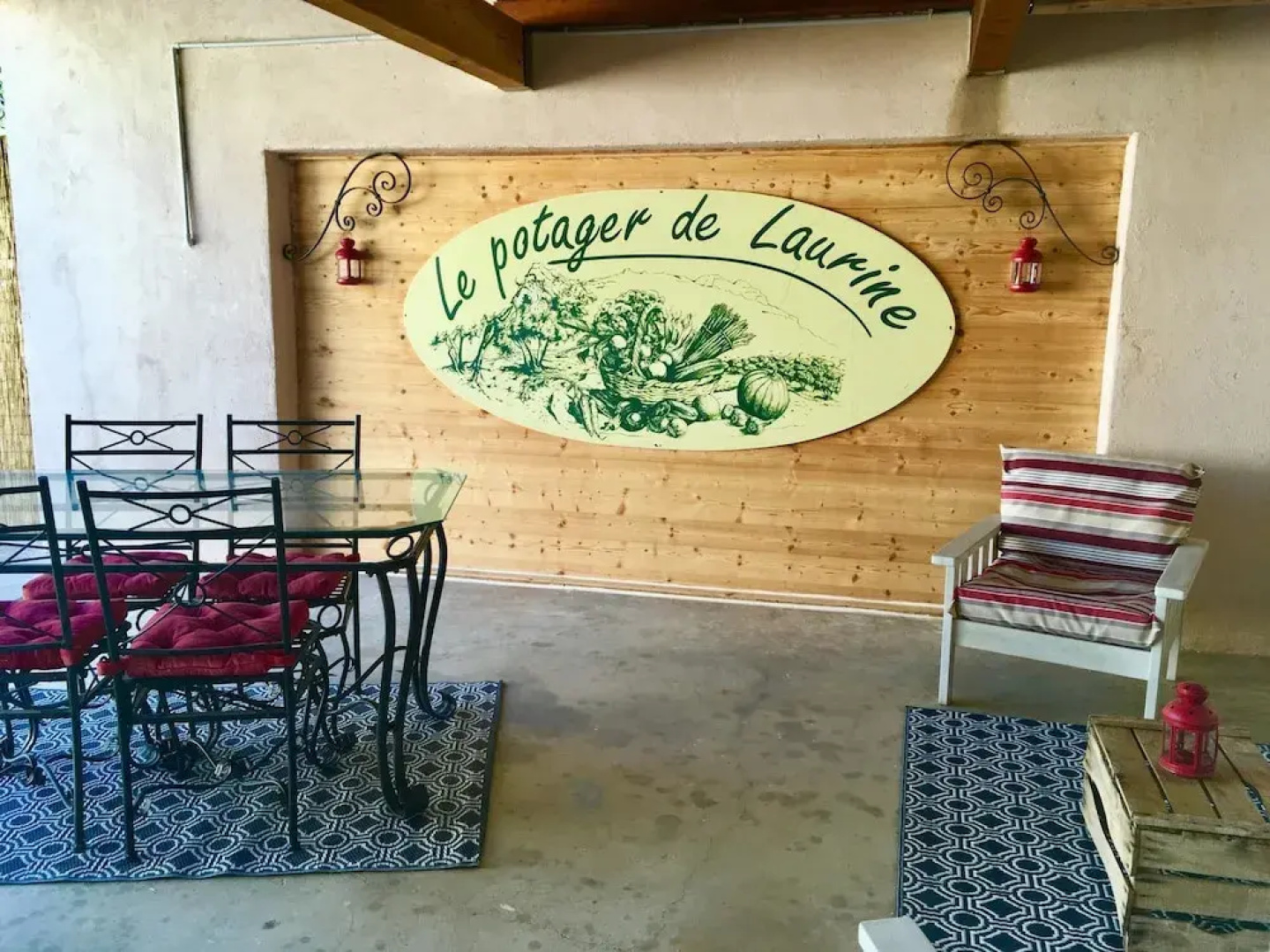 Apartment With one Bedroom in Maussane-les-alpilles, With Pool Access, Enclosed Garden and Wifi