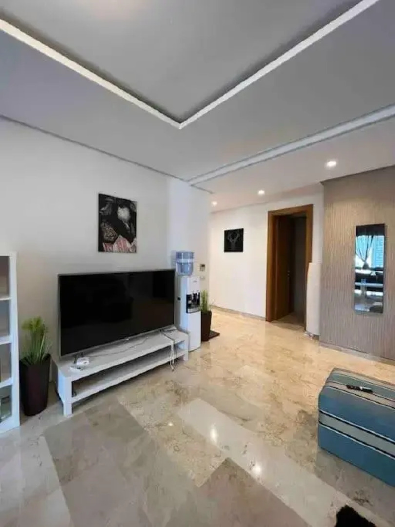 Beautiful 2beds apartment with swim pool in marina