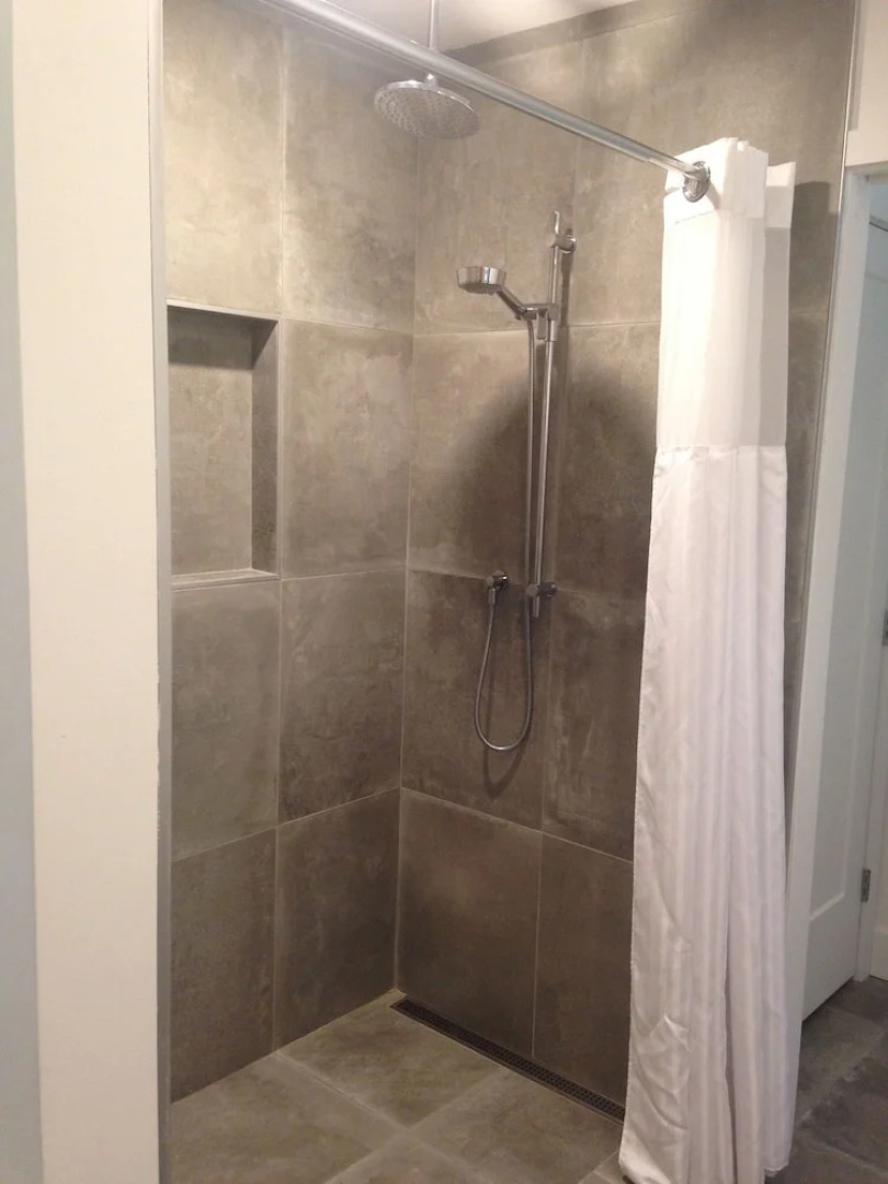 Tweedsmuir Park Lodge