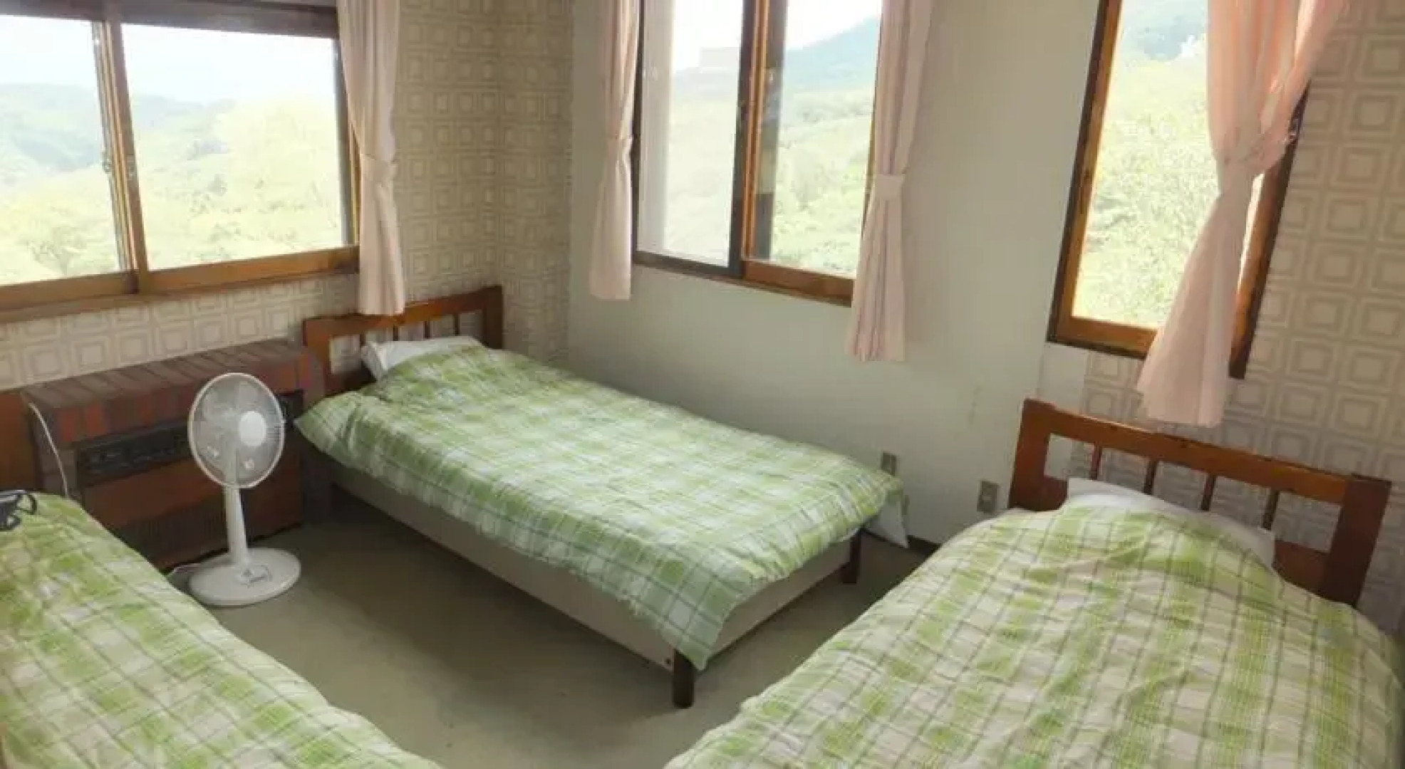 Rental Lodge WHITE RABBIT Madarao kogen Cottage ALICE