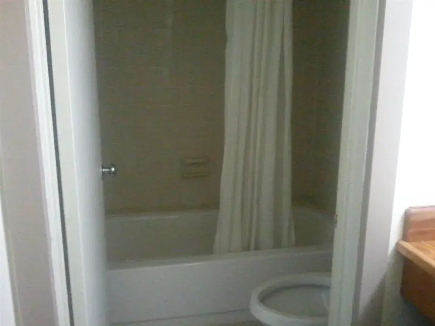 Quarterpath Inn & Suites