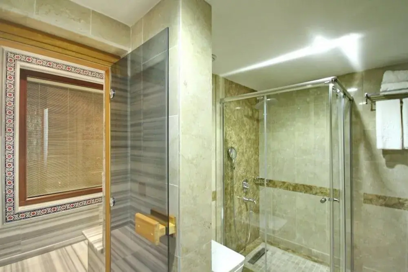 Izala Hotel - Boutique Class