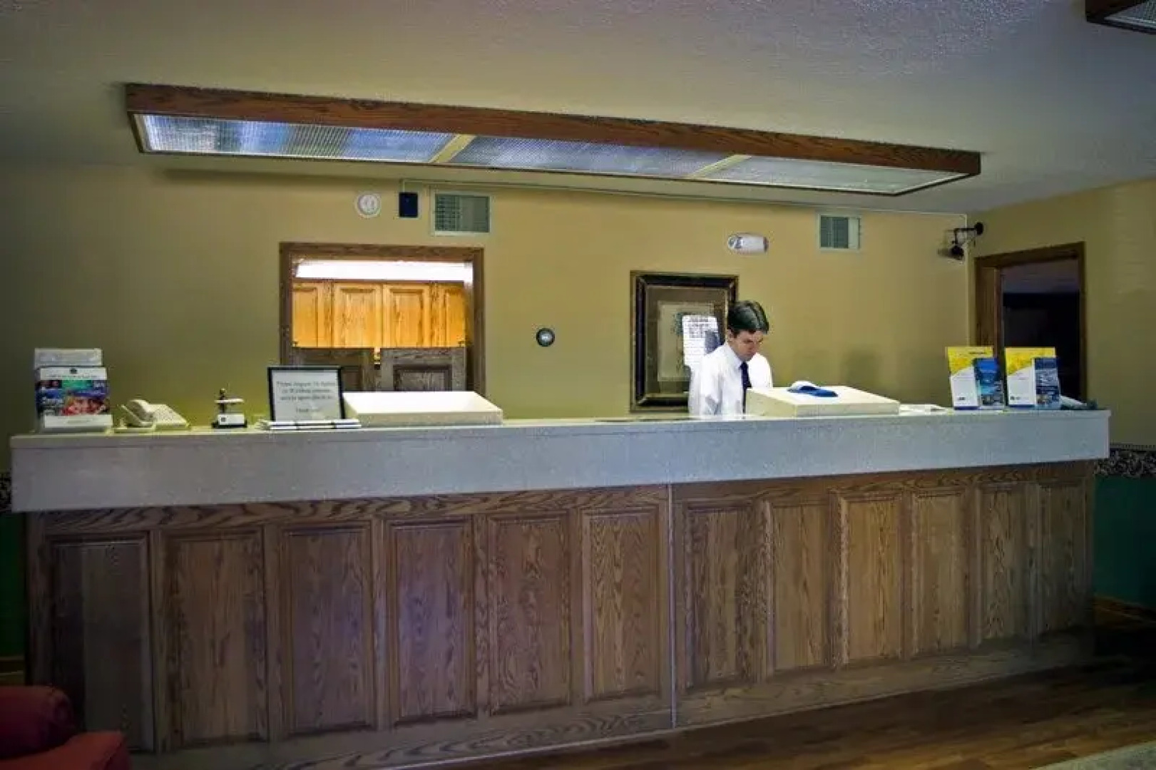 Econo Lodge Inn & Suites Salina