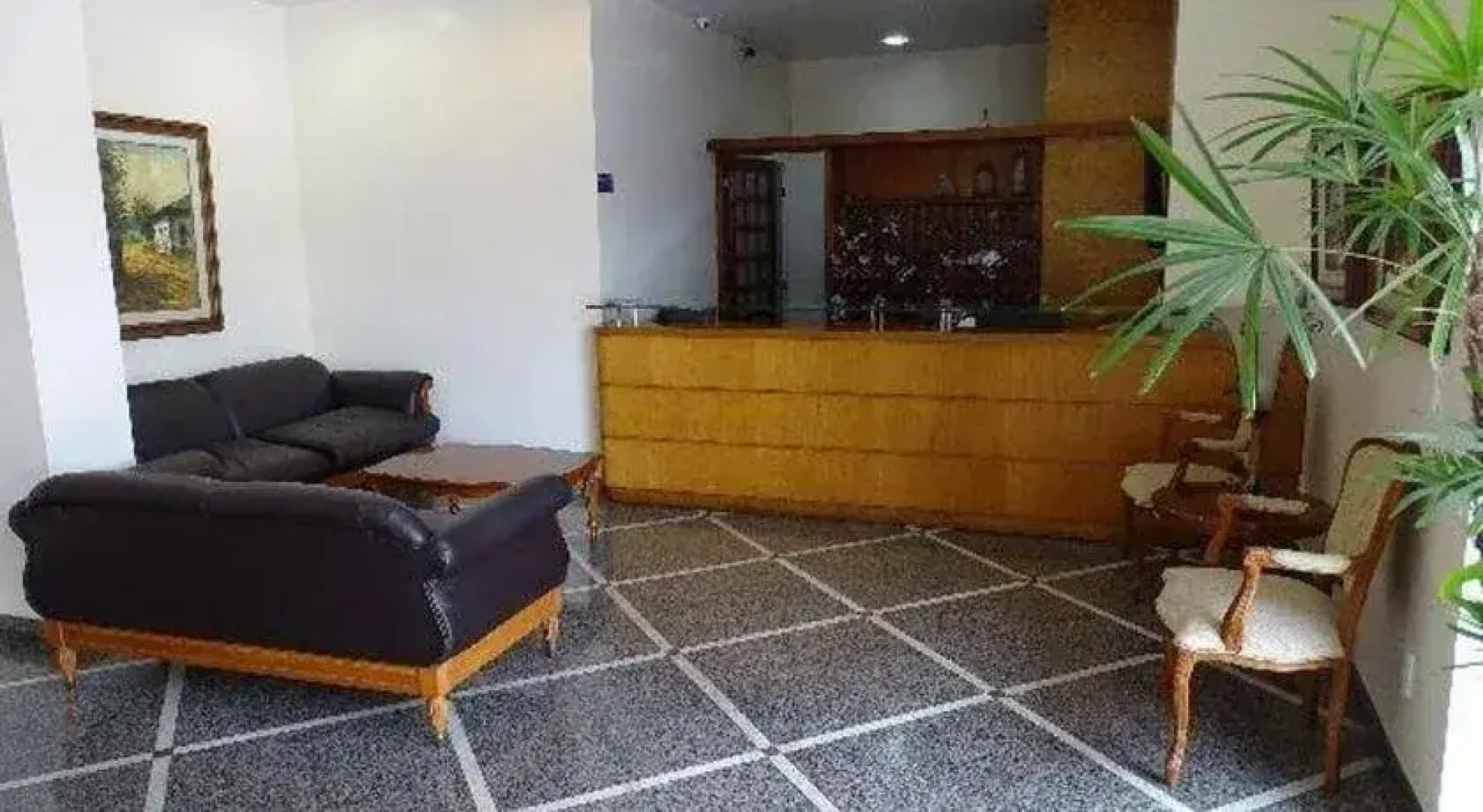 Jardim de Allah Flat Service