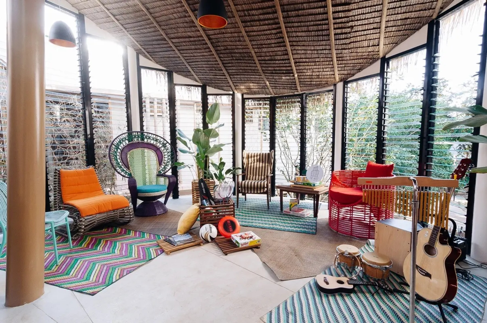 Spin Designer Hostel