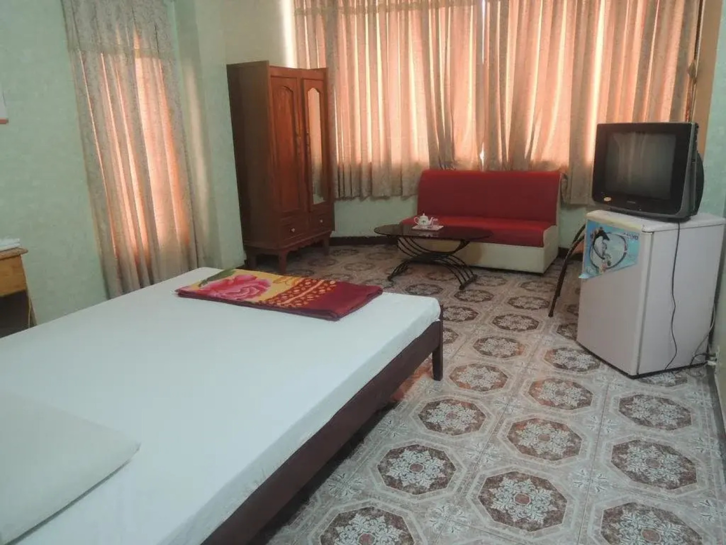 Song Giang Hotel Ngoc Gia Trang