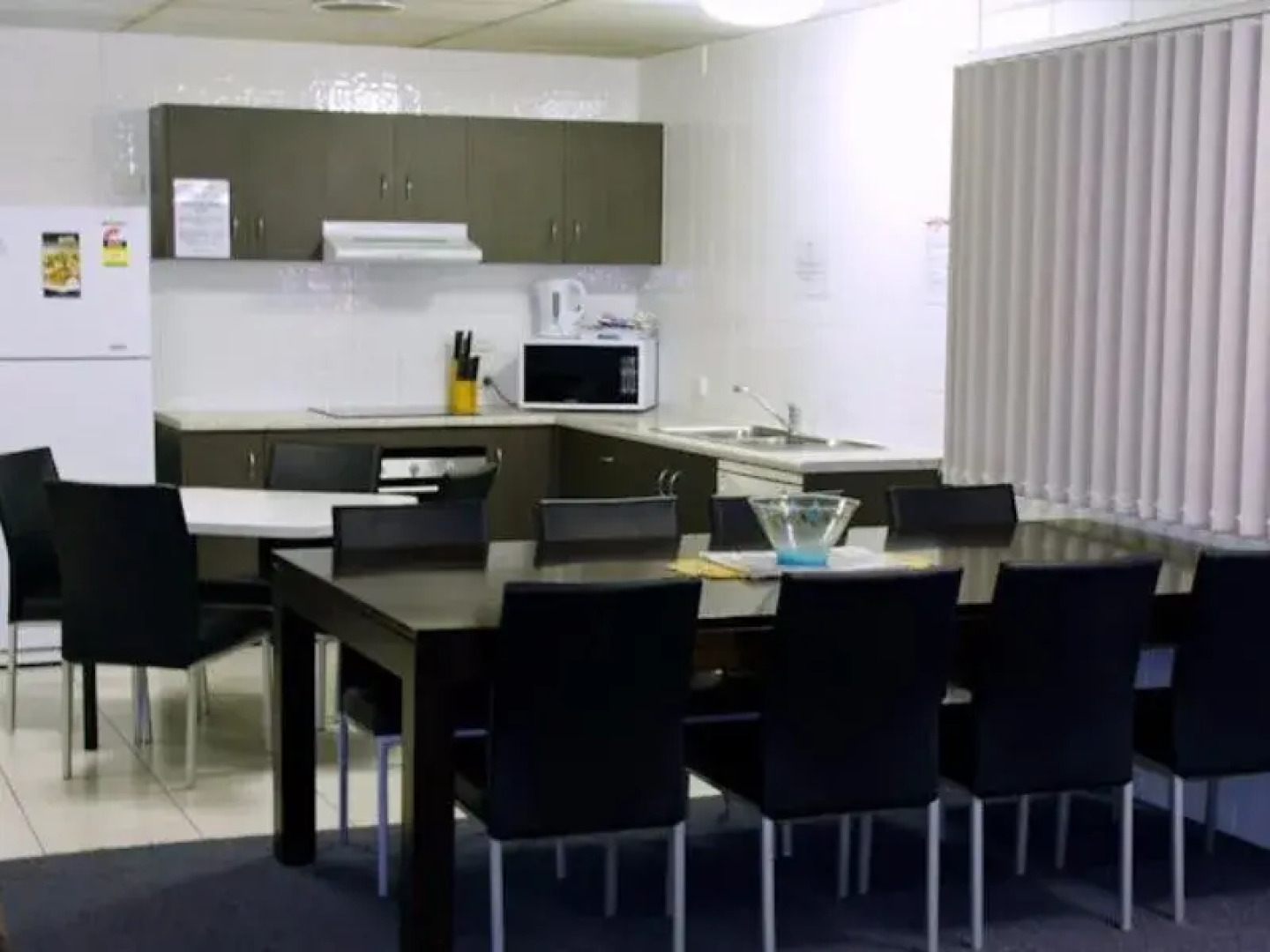 Cedar Lodge Motel Townsville