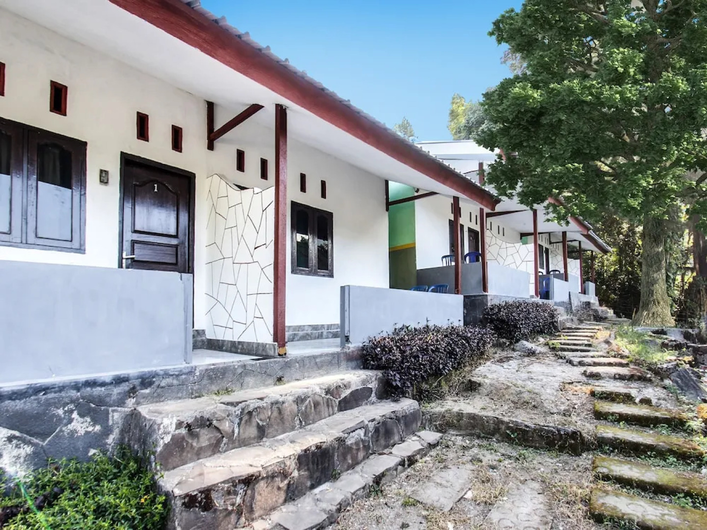 Hotel O Green Forest Homestay NearTaman Wisata Pusuk Sembalun (Tourist Park)