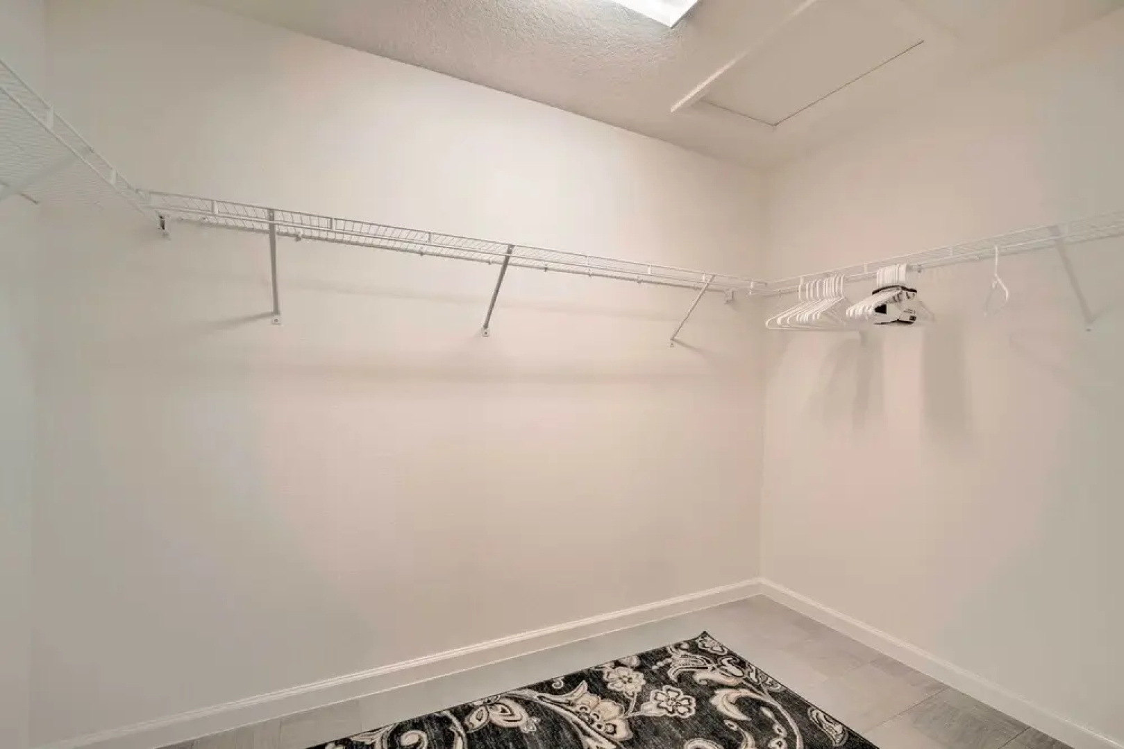 Open-concept Wildwood Home w/ Lanai & Yard!