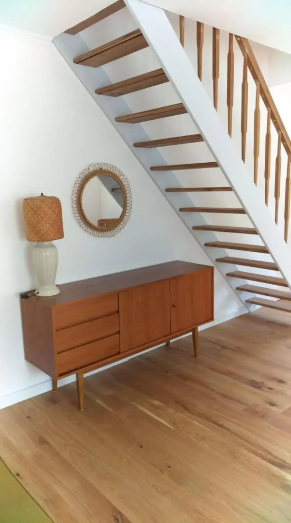 Into The Green Apartment