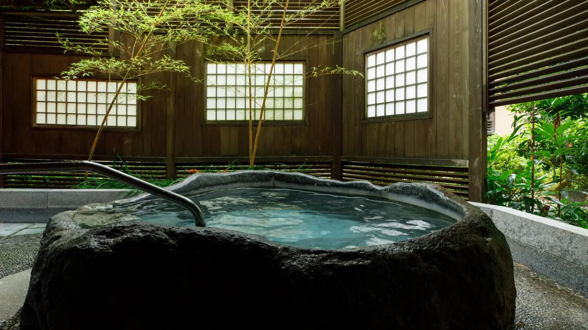 Echizen Awara Onsen Tsuruya