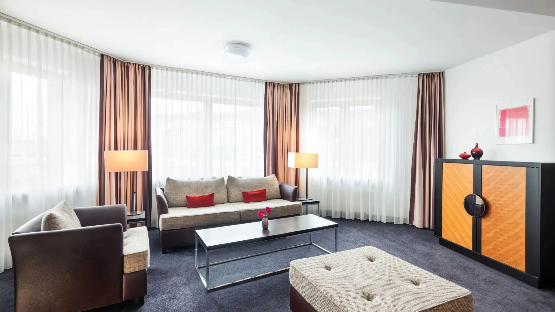 Lindner Hotel & Residence Main Plaza