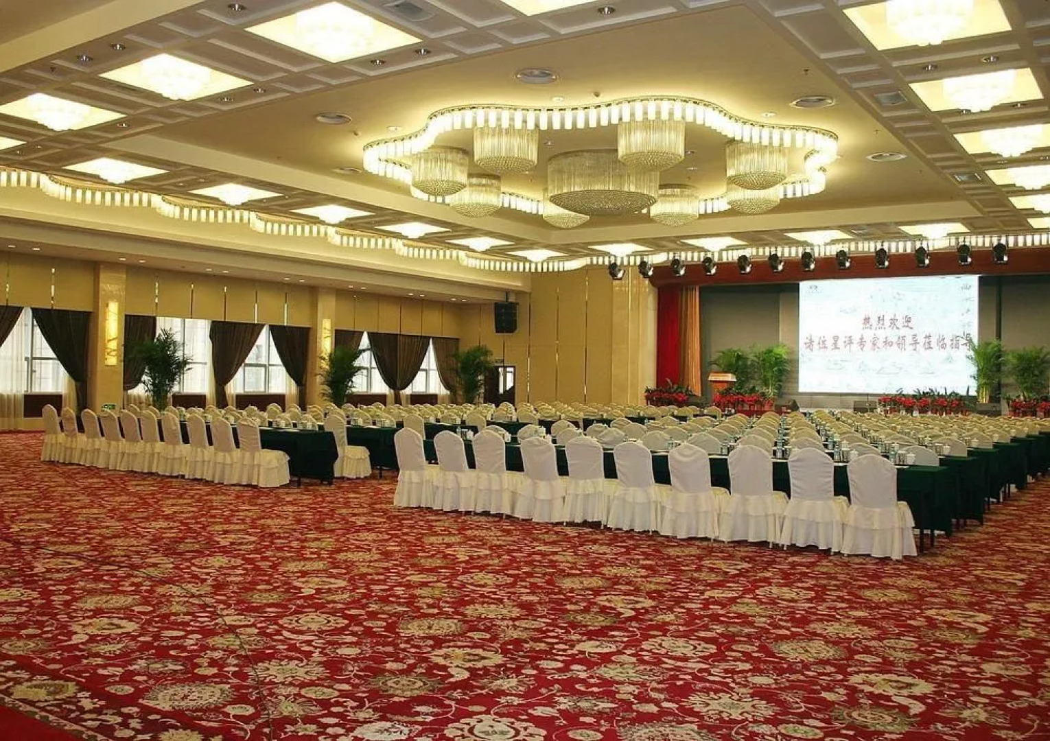 Shaoxing Flower Hotel