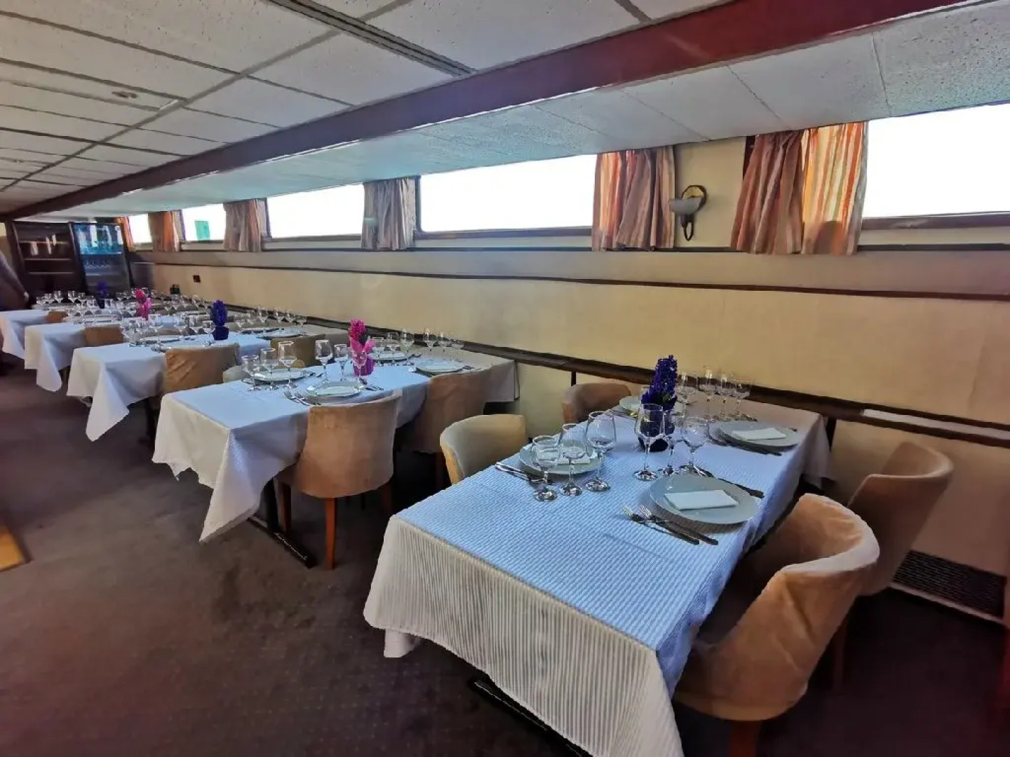 MS DIANA - Nava de croaziera pe Dunare