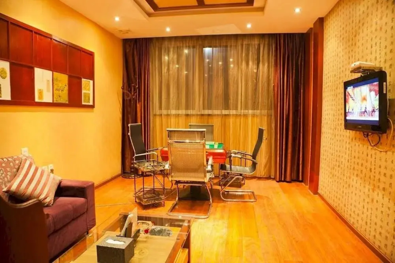 Hanbang Hotel (Hanzhong High-speed Railway Station Central Hospital)